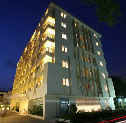 The Monmanee is a new hotel that is conveniently located within vicinity of Bangkok’s new international airport, the Suvarnabhumi Airport of Thailand.